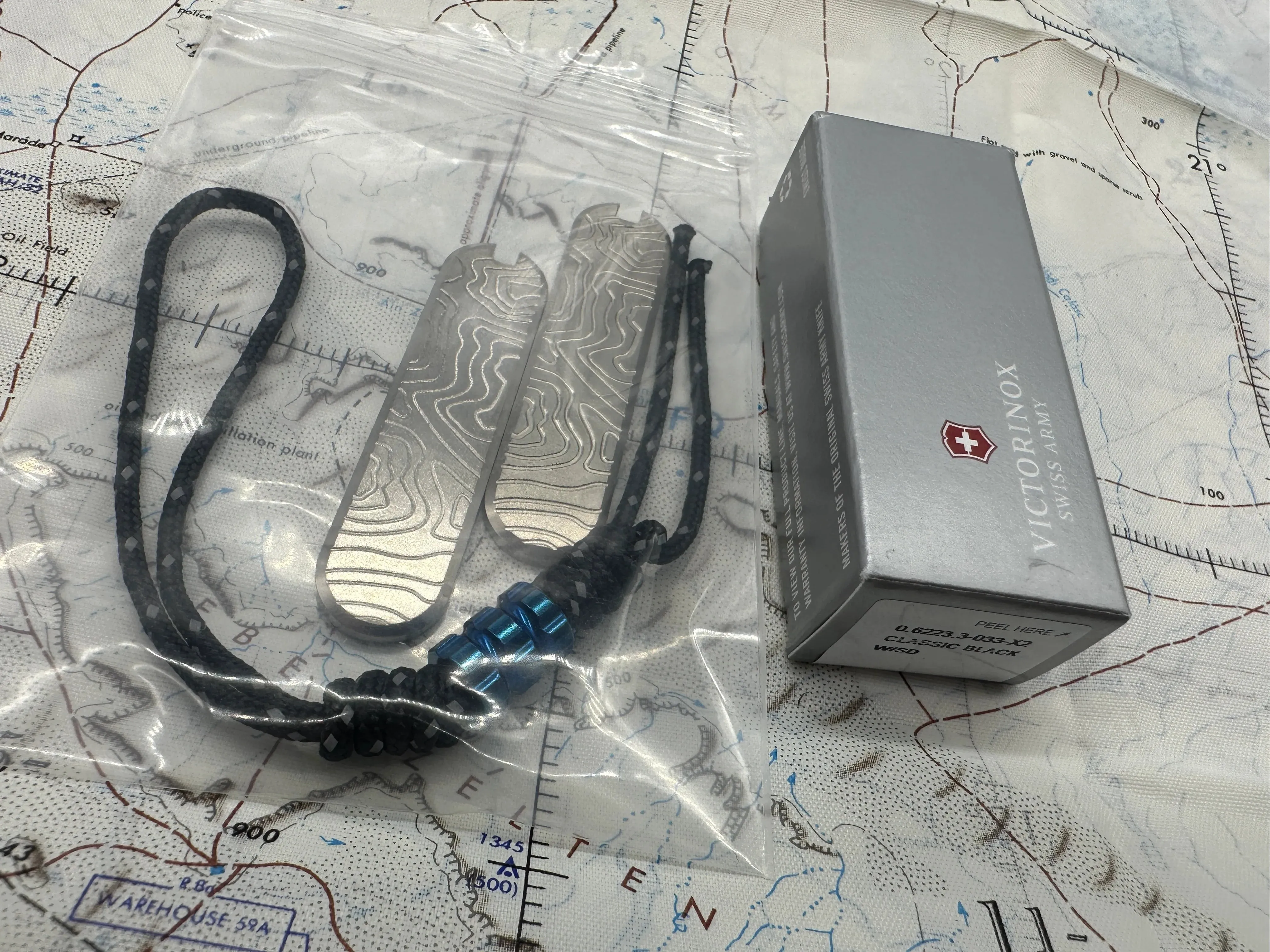58mm Titanium Scales   Classic Swiss Army Knife Kit