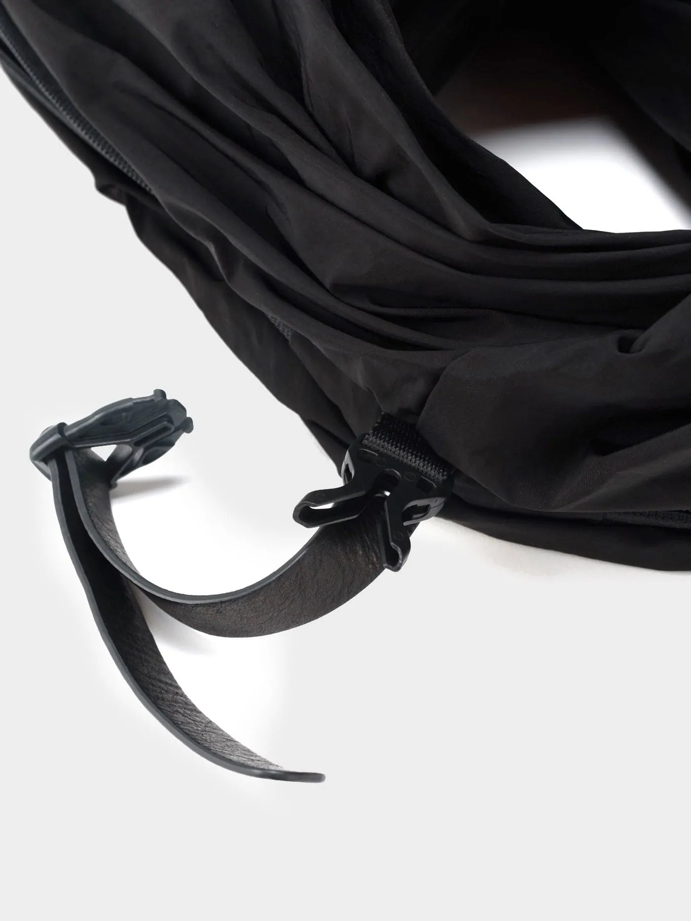 Aóos L Smooth Black