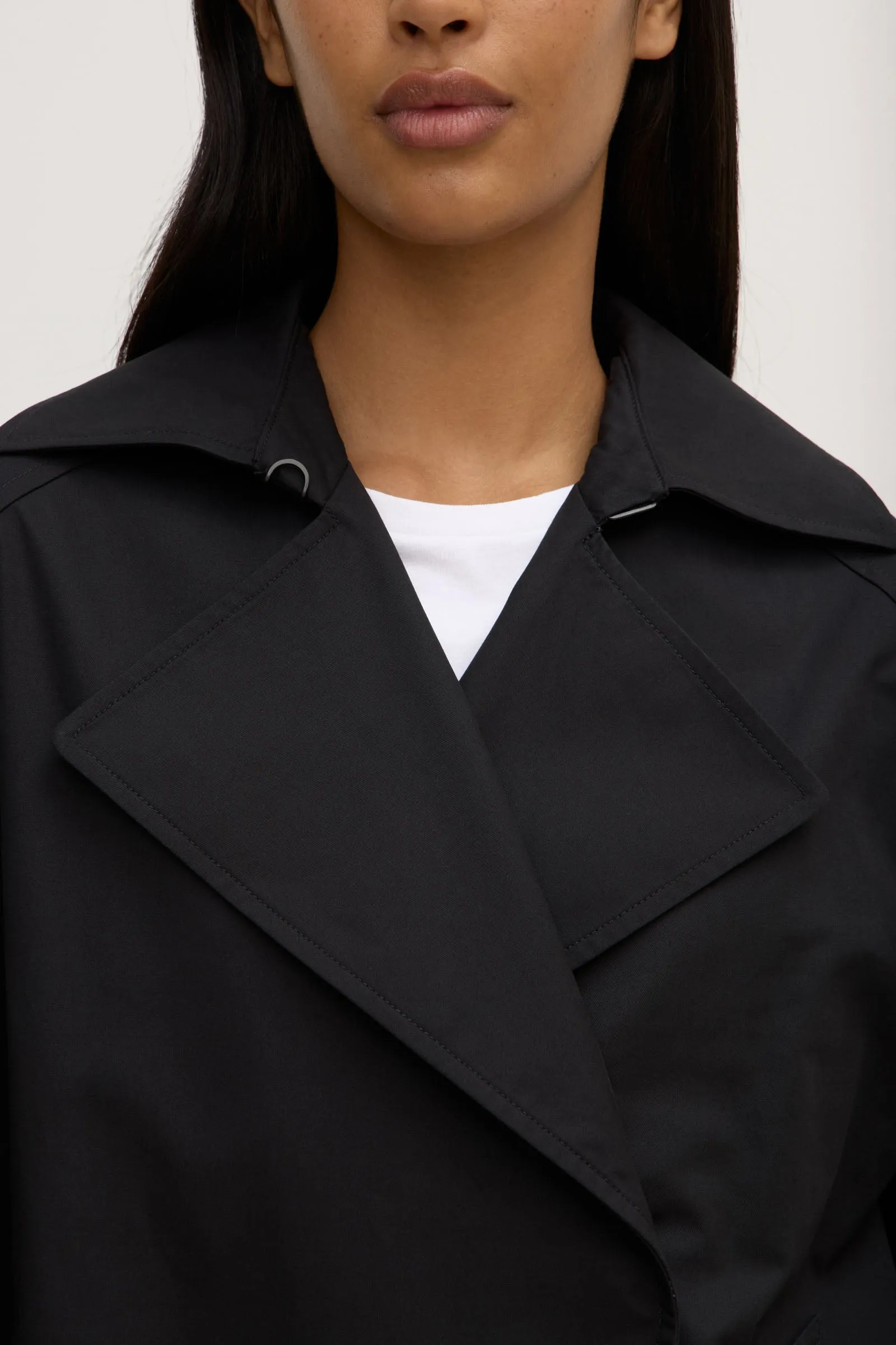 Arden Short Mac Jacket