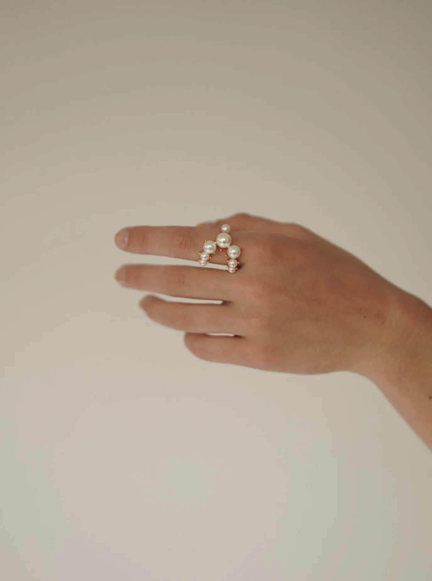 Bubbles Pearl Open Ring