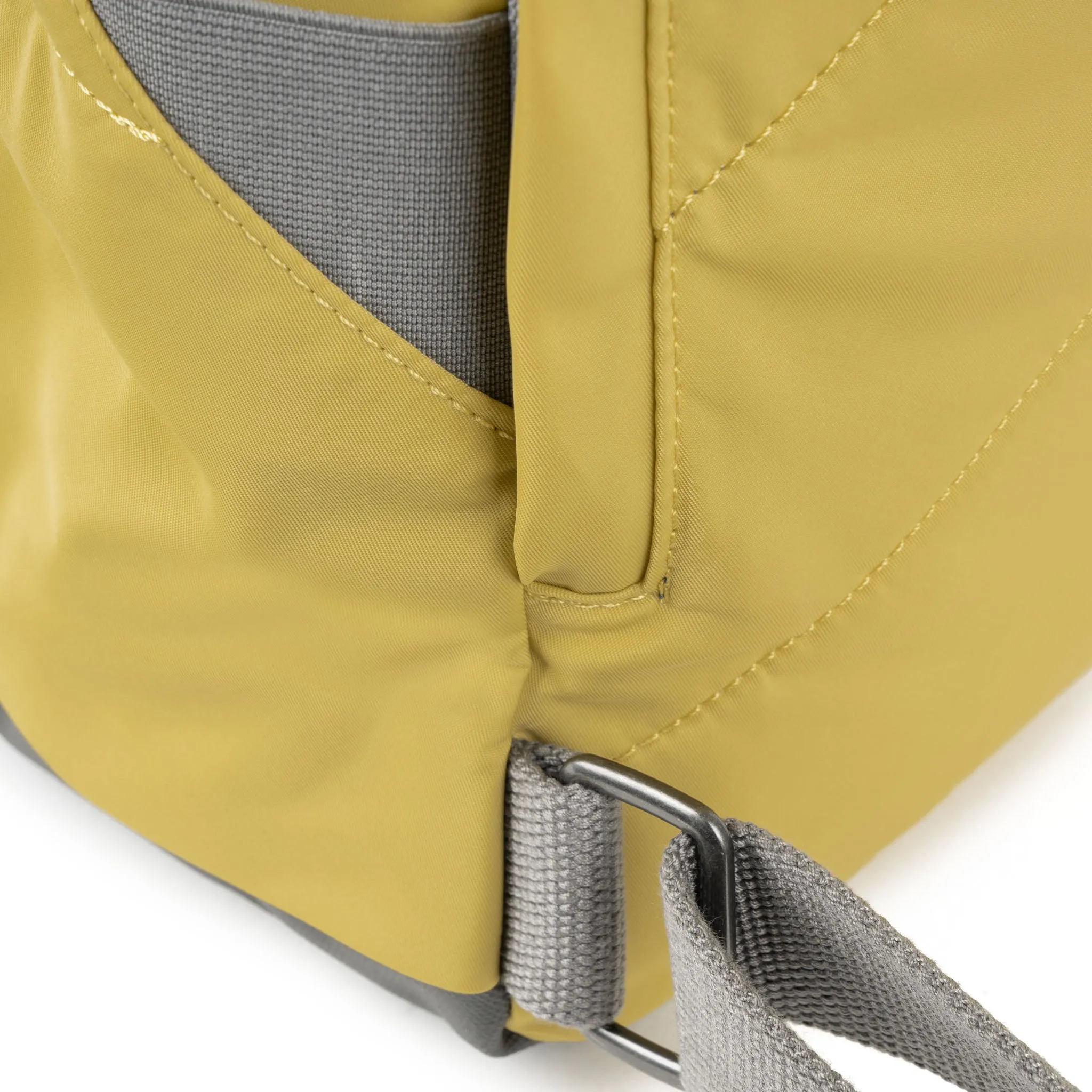 Canfield B Bamboo Recycled Nylon