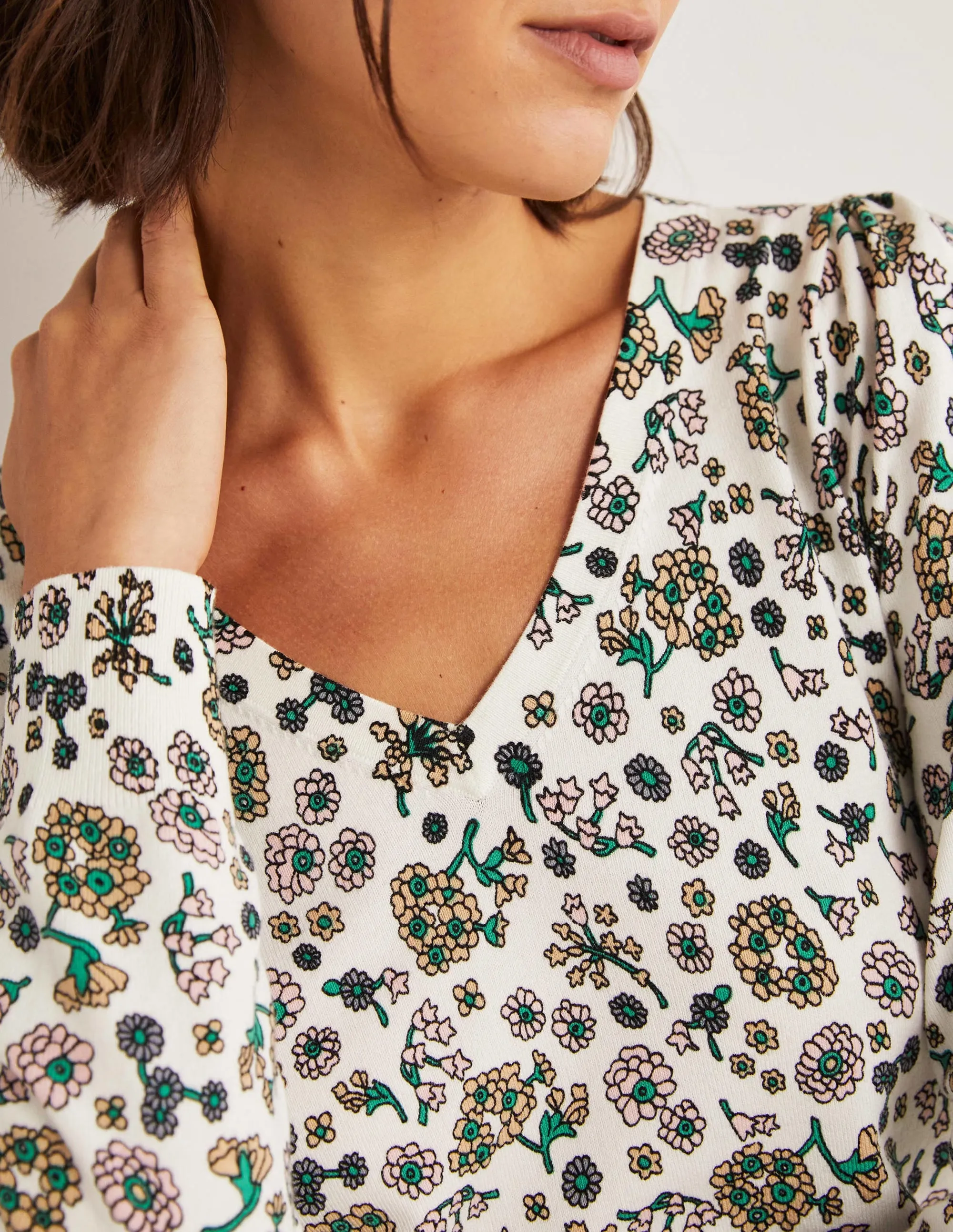 Cotton V-Neck Jumper-Ivory. Ditsy Charm