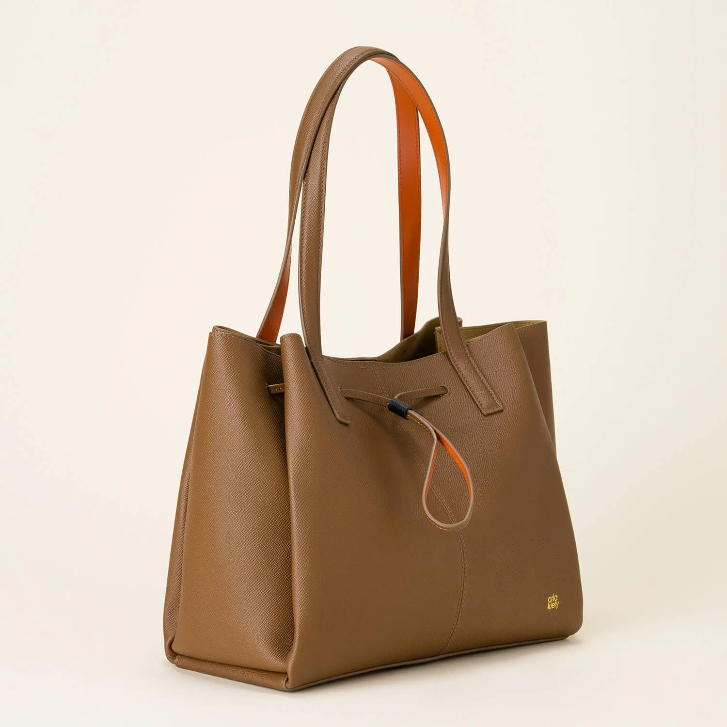 Flower Petal Tote - Brown
