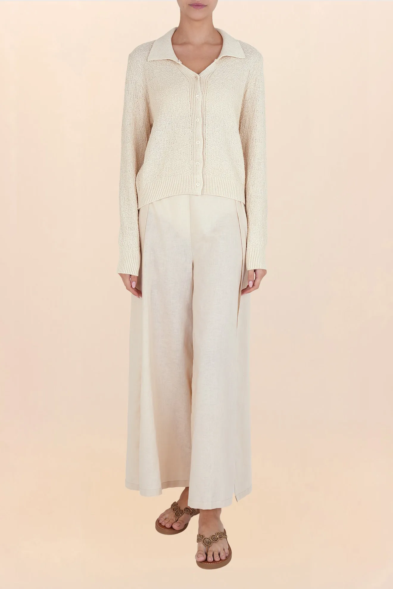 Genie Buttoned Beige