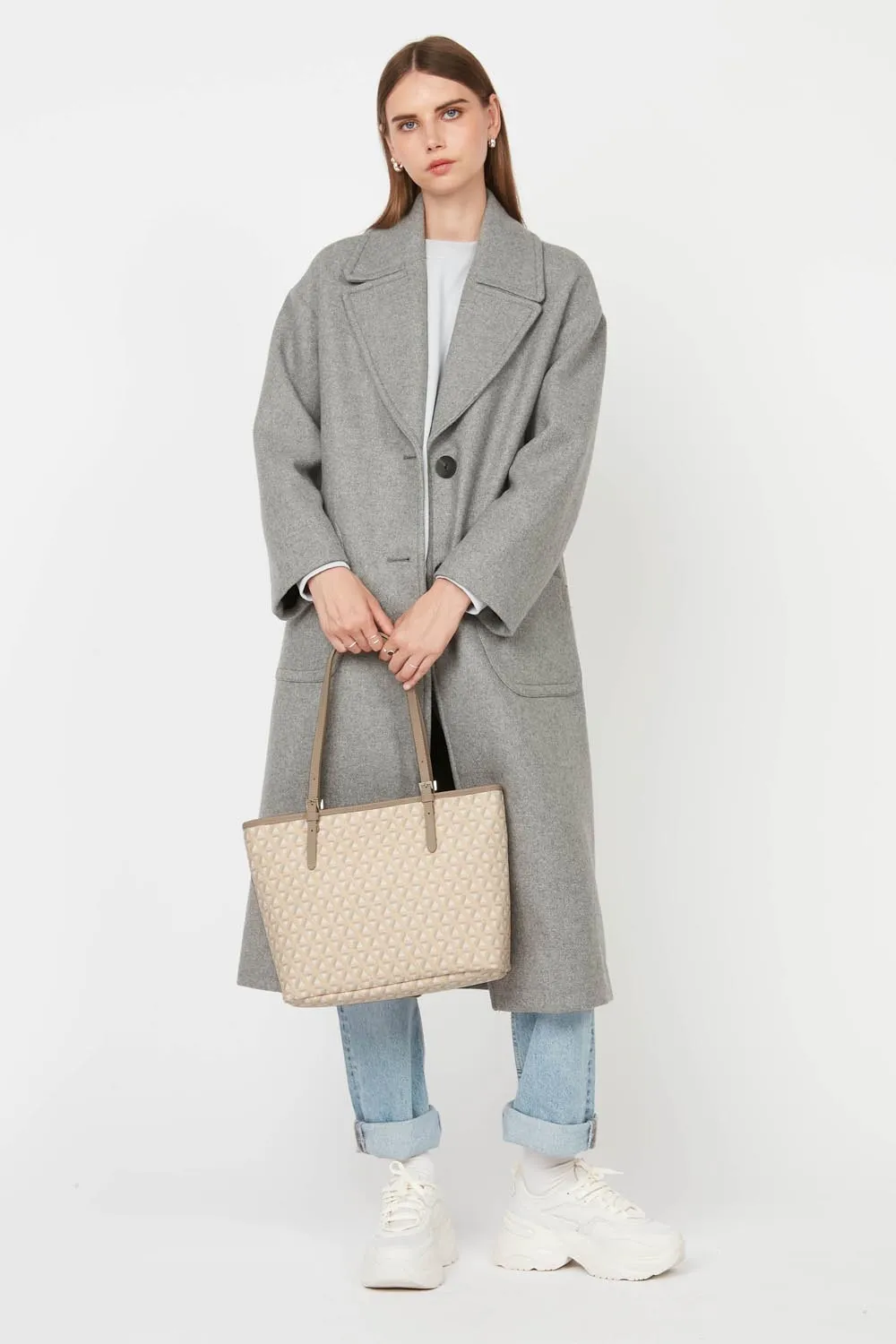 Ikon M Tote Bag