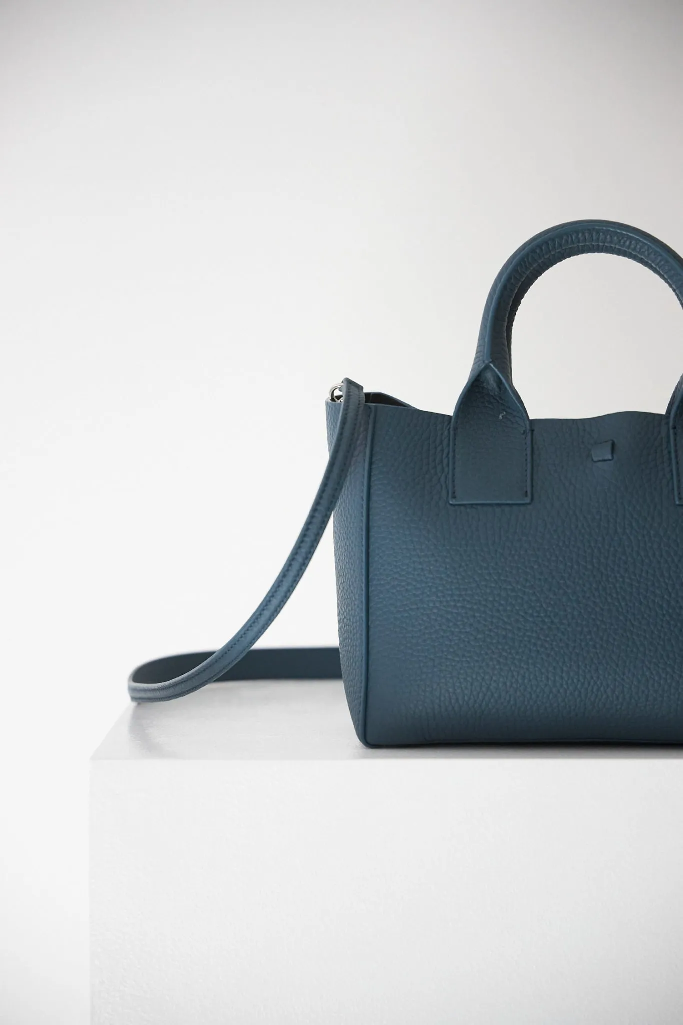 LITTLE FILIPPO BAG - TEAL RIO