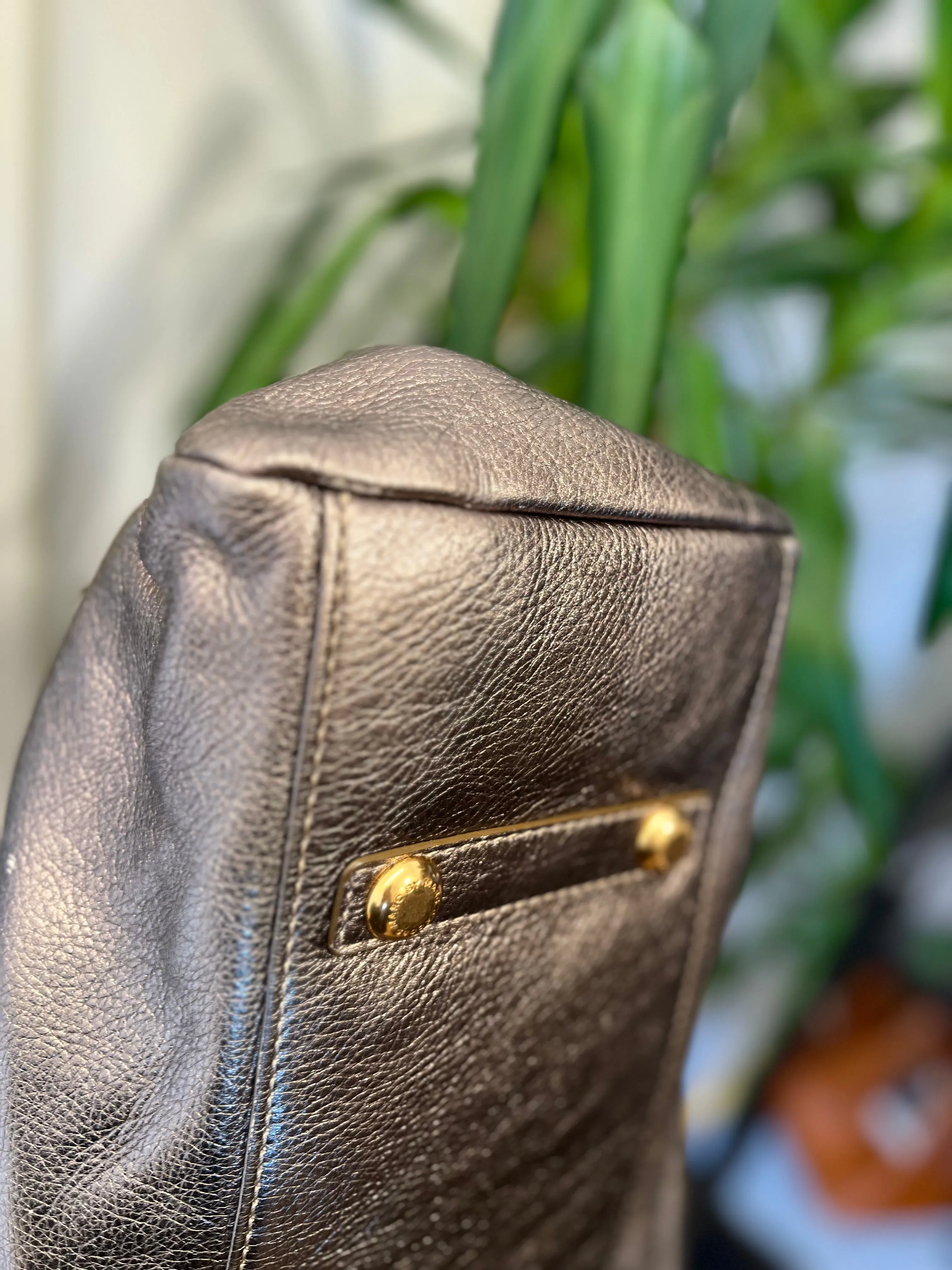 Marc by Marc Jacobs Gold Metallic Leather Classic Q