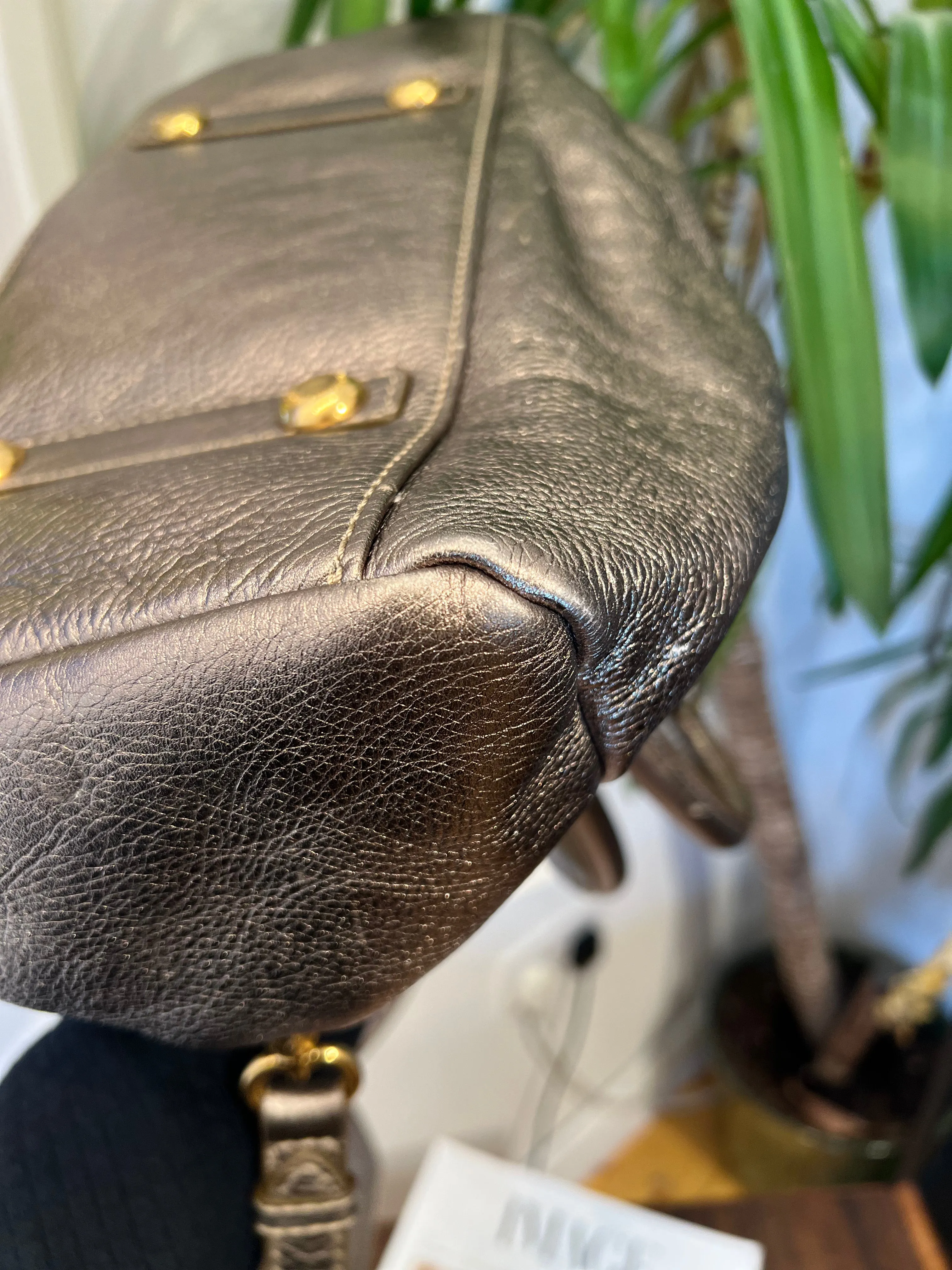 Marc by Marc Jacobs Gold Metallic Leather Classic Q