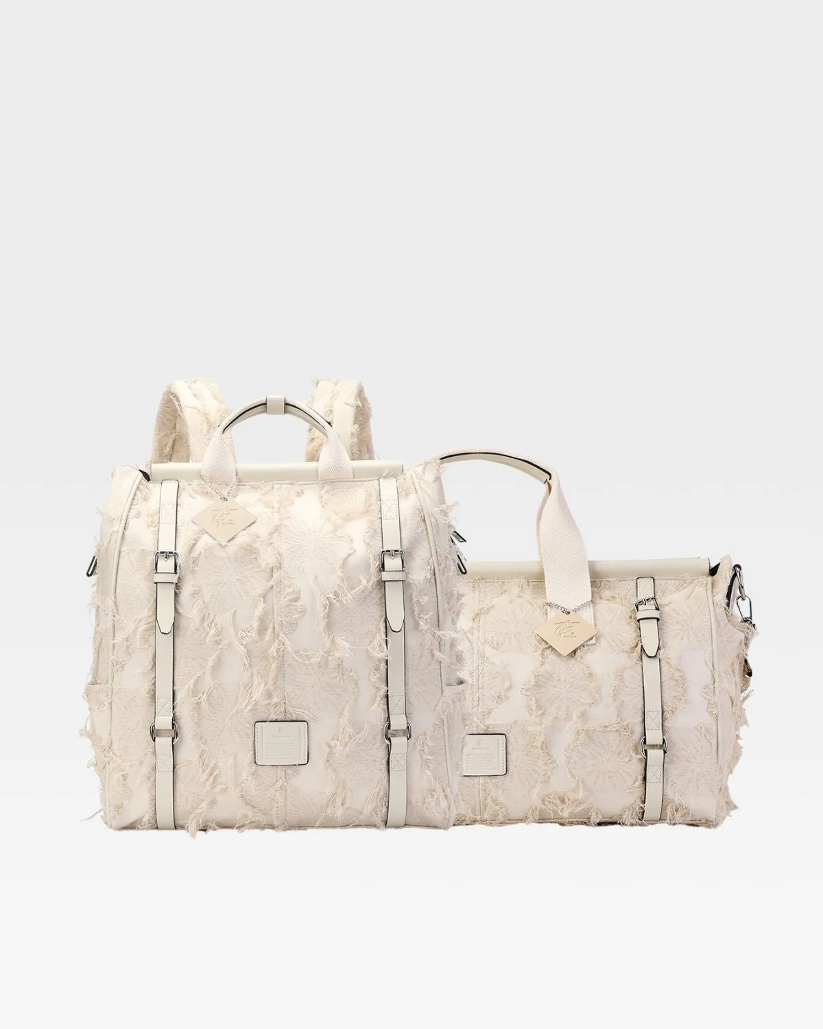 Mummy Travel Set in Cream White