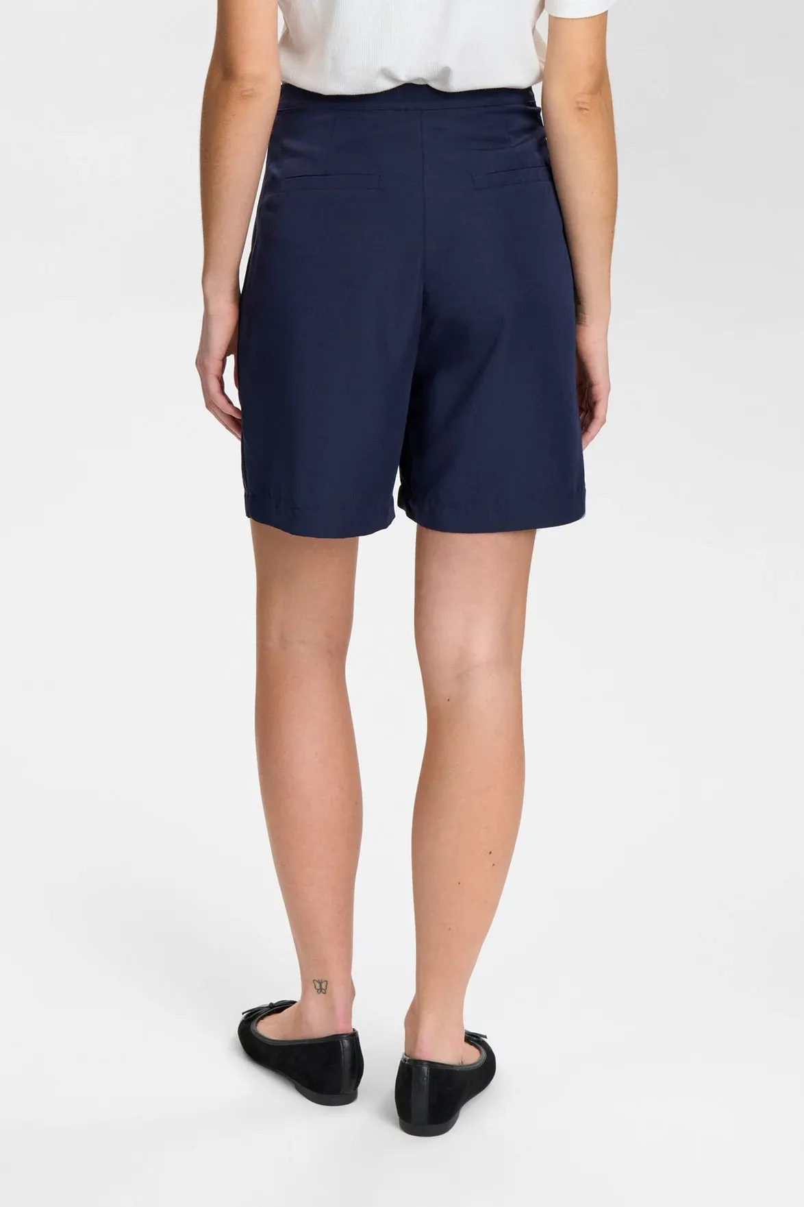 Numph Summer Dark Sapphire Shorts