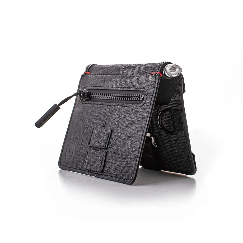 P01 Pioneer Travel Wallet | With Pen & Notebook