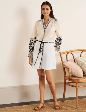 Portree Shorts-White