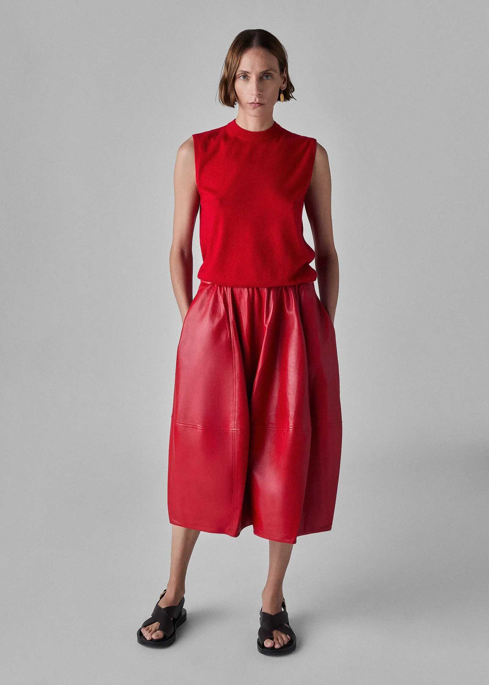 Shell Tank in Fine Cashmere - Red