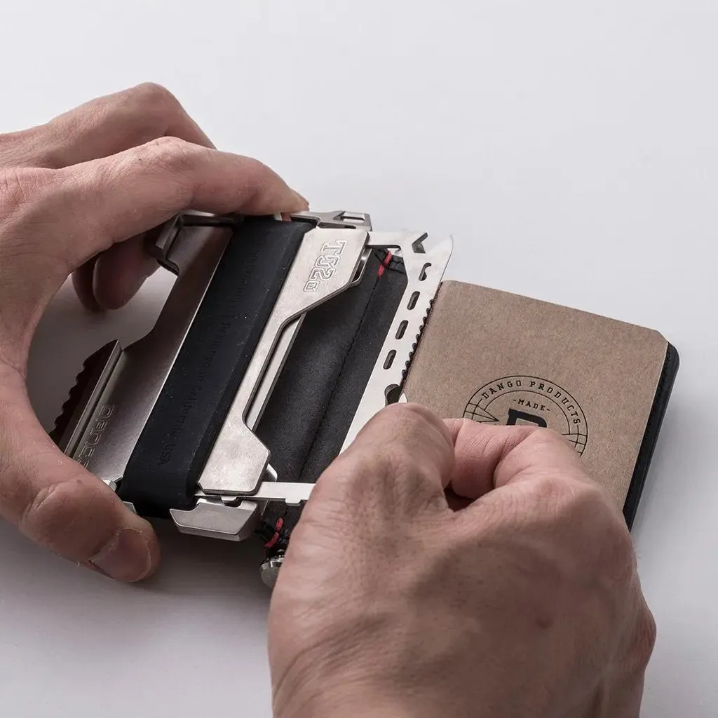 T02 Tactical Pen Wallet | Titanium | Special Edition
