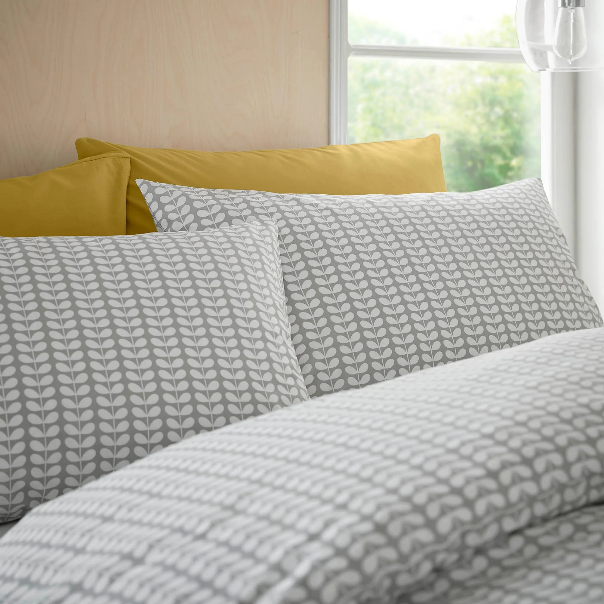 Tiny Stem Cool Grey Bed Linen